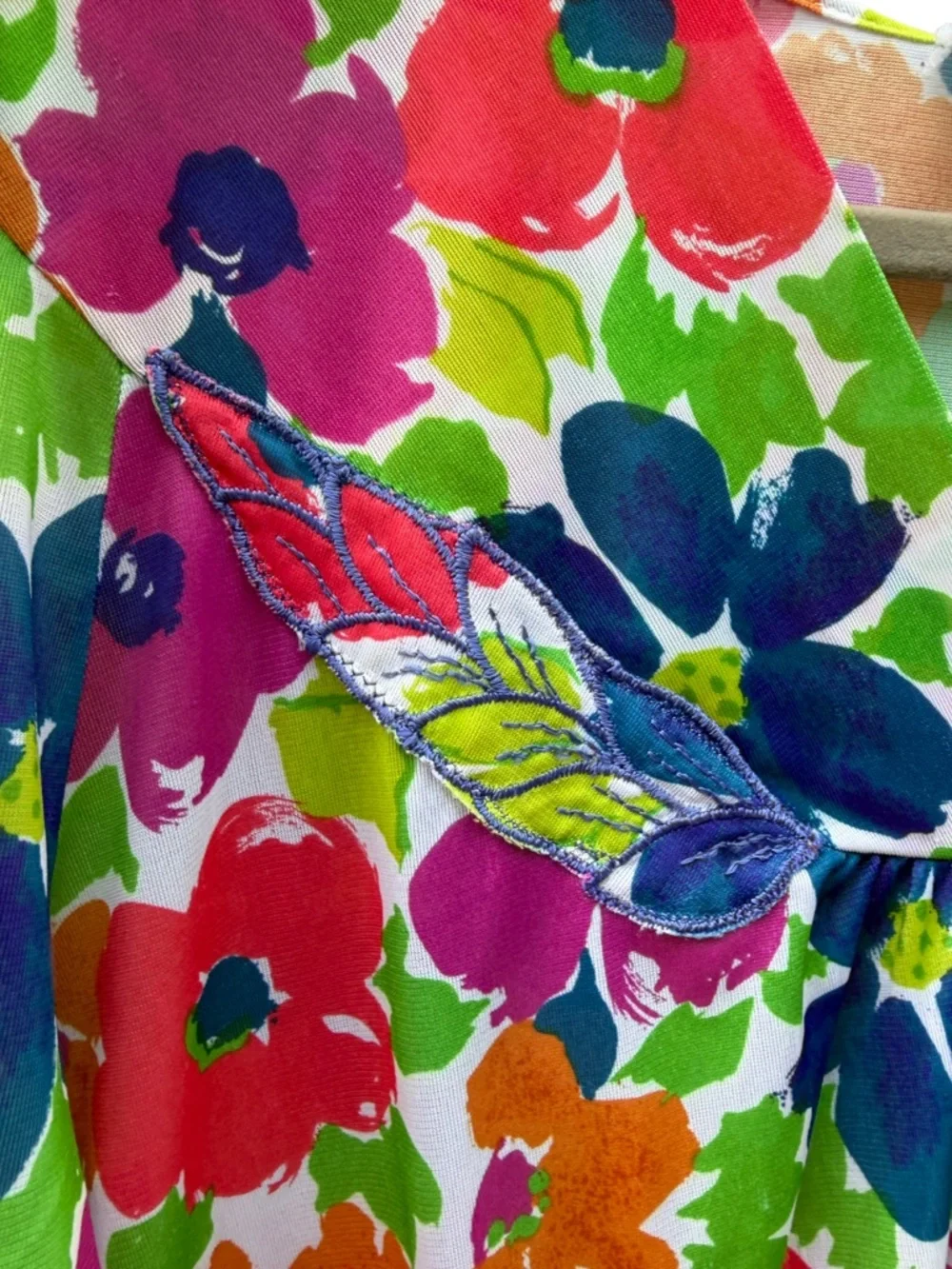 Vintage 80s/90s Vassarette Size L Floral Colorful Retro Nightgown Made in USA